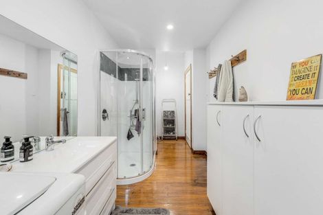 Photo of property in 466 Saint Aubyn Street, Moturoa, New Plymouth, 4310