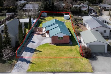 Photo of property in 90 Shields Street, Clyde, 9330