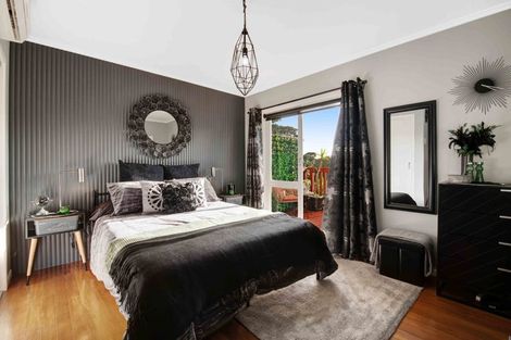 Photo of property in 27a Makiri Street, Helensville, 0800