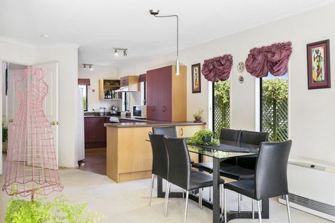 Photo of property in 2 Abbey Way, Rangatira Park, Taupo, 3330