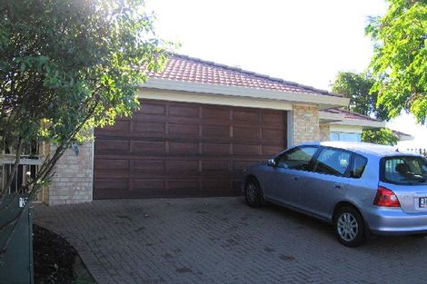 Photo of property in 1 Burnside Court, Rosedale, Auckland, 0632
