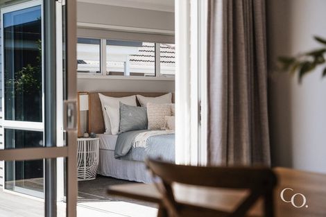 Photo of property in 430 Devonport Road, Tauranga South, Tauranga, 3112