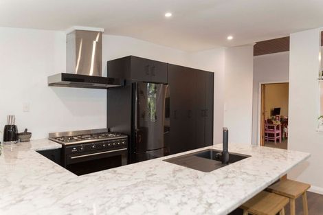 Photo of property in 11 Edward Street, Dannevirke, 4930