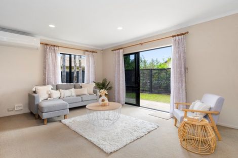 Photo of property in 22 Tuihana Drive, Papamoa Beach, Papamoa, 3118