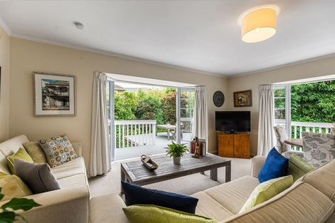 Photo of property in 1/18 Coroglen Avenue, Birkenhead, Auckland, 0626