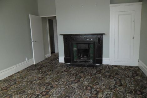 Photo of property in 100 Queen Street, North Dunedin, Dunedin, 9016