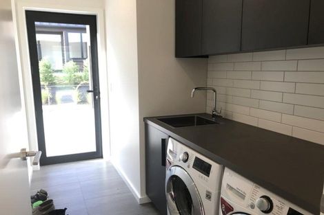 Photo of property in 5 Kotuku Lane, Jacks Point, Queenstown, 9371