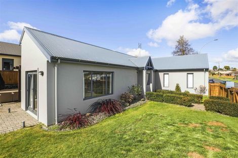 Photo of property in 54 Brymer Road, Grandview Heights, Hamilton, 3200