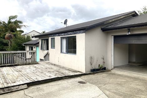 Photo of property in 6a Alma Street, Te Atatu South, Auckland, 0610