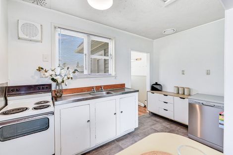 Photo of property in 21 Churchill Avenue, Maeroa, Hamilton, 3200