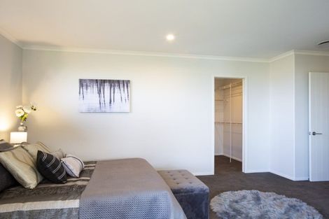 Photo of property in 69 Stace Hopper Drive, One Tree Point, 0118