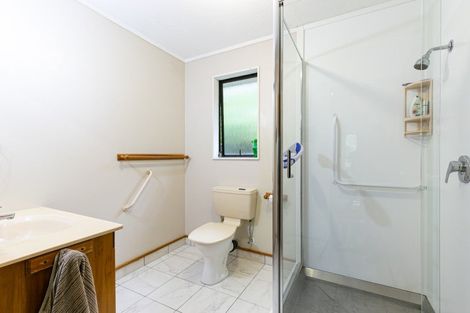 Photo of property in 23b Thatcher Crescent, Crofton Downs, Wellington, 6035