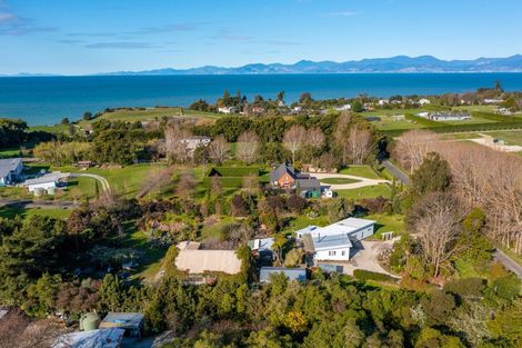 Photo of property in 147 Kina Beach Road, Tasman, Upper Moutere, 7173