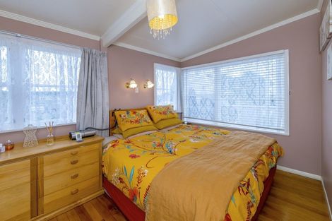 Photo of property in 72 Park Avenue, Waitarere Beach, Levin, 5510