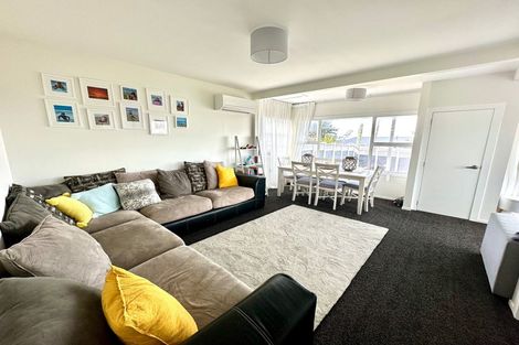 Photo of property in 32 Esplanade, Kaka Point, Balclutha, 9271