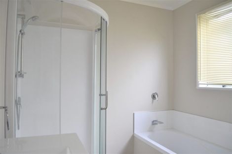 Photo of property in 10 Laurent Place, Kingston, Wellington, 6021