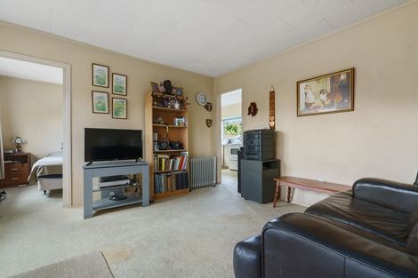 Photo of property in 933a Whangaparaoa Road, Manly, Whangaparaoa, 0930