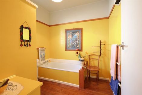 Photo of property in 24 Argentine Avenue, Miramar, Wellington, 6022