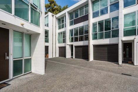 Photo of property in 4/1 Riro Street, Hamilton East, Hamilton, 3216