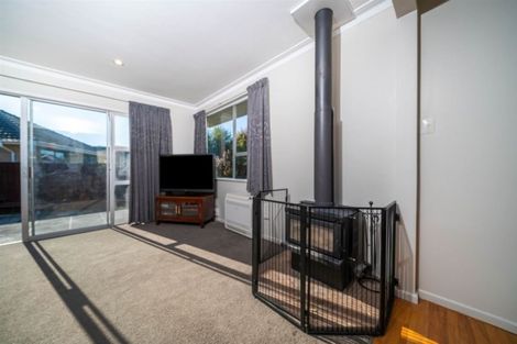 Photo of property in 487 Mairehau Road, Parklands, Christchurch, 8083