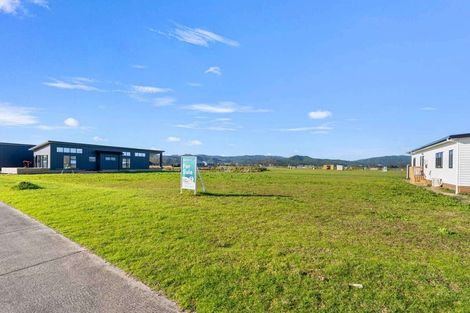 Photo of property in 302 Harbour Drive East, Matarangi, Whitianga, 3592