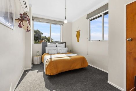 Photo of property in 4b Sarah Way, Crofton Downs, Wellington, 6035