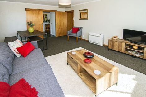 Photo of property in 17a Keir Crescent, Lansdowne, Masterton, 5810