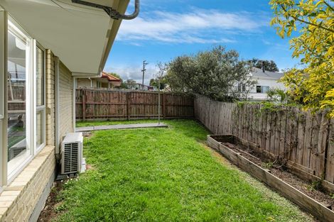 Photo of property in 12 Legacy Drive, Henderson, Auckland, 0612