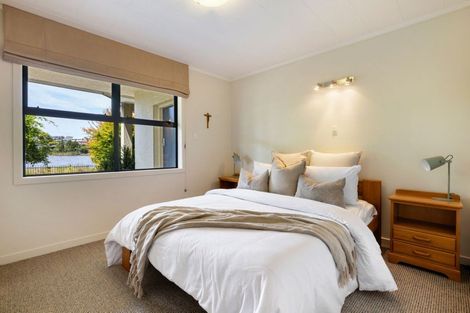 Photo of property in 76 Lake Crescent, Hamilton Lake, Hamilton, 3204