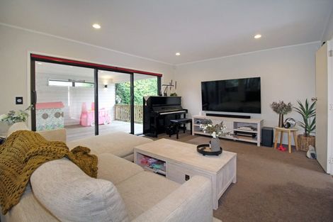 Photo of property in 2/30 Corunna Road, Milford, Auckland, 0620