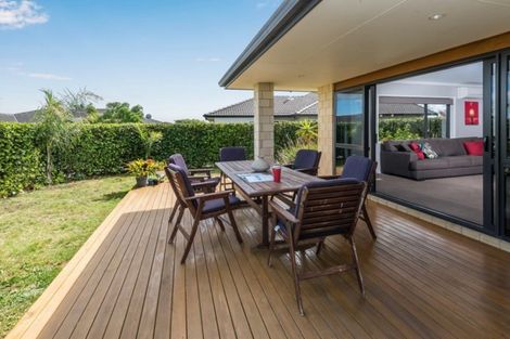 Photo of property in 8 William Andrew Road, Pukekohe, 2120