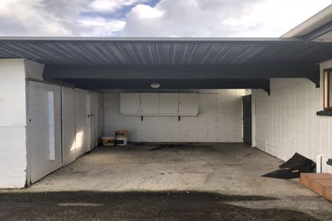 Photo of property in 2/29 Awaruku Road, Torbay, Auckland, 0630