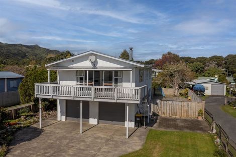 Photo of property in 119 Huaroa Street, Coromandel, 3506