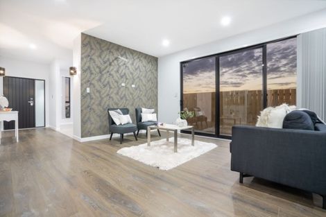 Photo of property in 32 Nola Dawn Avenue, Papakura, 2110