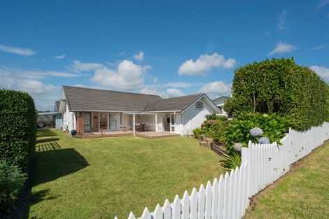 Photo of property in 12 Kea Street, Katikati, 3129