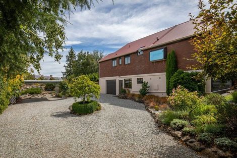 Photo of property in 14 Lanes Road, Bridge Hill, Alexandra, 9320