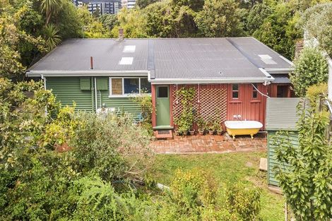 Photo of property in 41 Glenbervie Terrace, Thorndon, Wellington, 6011