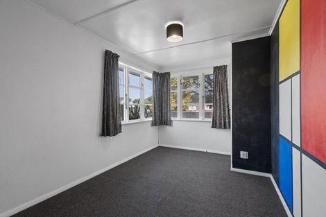 Photo of property in 3 Upham Terrace, Roslyn, Palmerston North, 4414