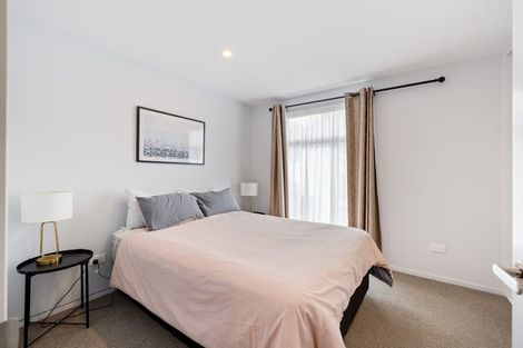 Photo of property in 2/8 New Brighton Road, Shirley, Christchurch, 8061