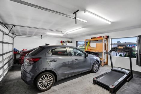 Photo of property in 60 Monmouth Road, Pembroke, Stratford, 4394