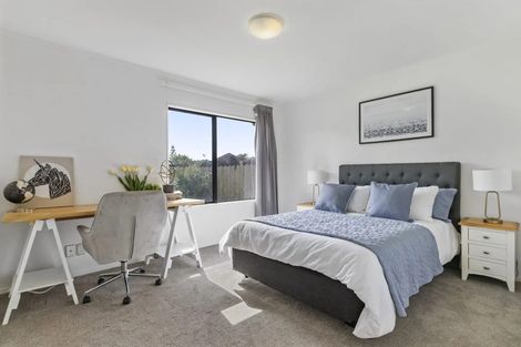 Photo of property in 73 Burswood Drive, Burswood, Auckland, 2013