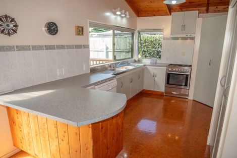 Photo of property in 14 Peninsula Parade, Hihi, Mangonui, 0494