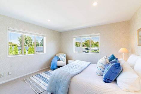 Photo of property in 16a Hadlow Place, Burnside, Christchurch, 8041