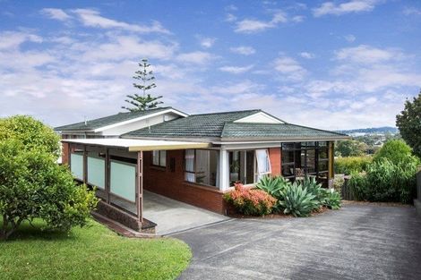 Photo of property in 39 Miramar Place, Pakuranga, Auckland, 2010