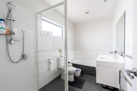 Photo of property in 2/195 Massey Street, Frankton, Hamilton, 3204