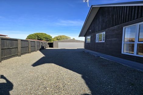 Photo of property in 22 Amberley Beach Road, Amberley, 7410