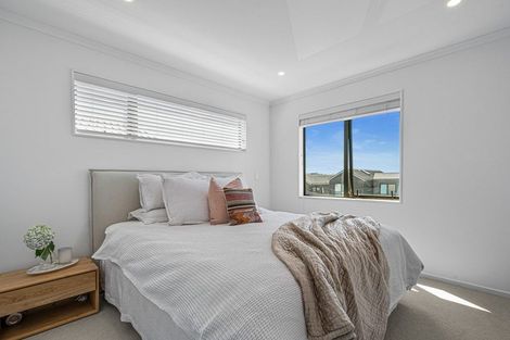 Photo of property in 17 Waenganui Road, Hobsonville, Auckland, 0616