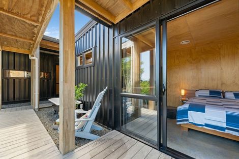 Photo of property in 1424 Queen Charlotte Drive, Linkwater, 7281