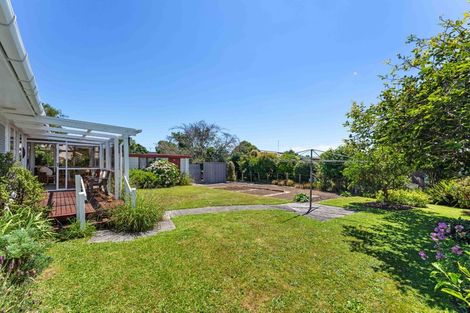 Photo of property in 49 Sylvan Avenue, Waikanae, 5036