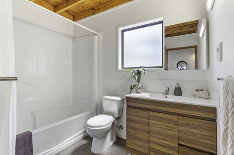 Photo of property in 306b Beverley Terrace, Whangamata, 3620